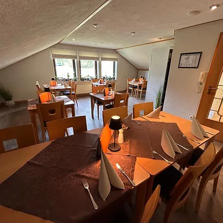 Restaurant - Im Pfenn 3* Irrhausen