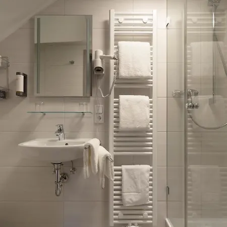 Penzion Restaurant - Im Pfenn Irrhausen